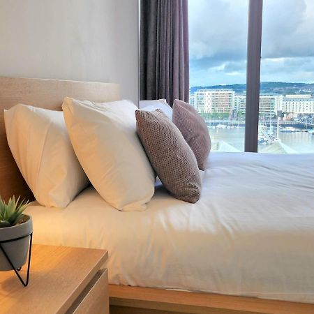Pass The Keys Stunning Penthouse With Balcony Sunset Views Lägenhet Belfast Exteriör bild