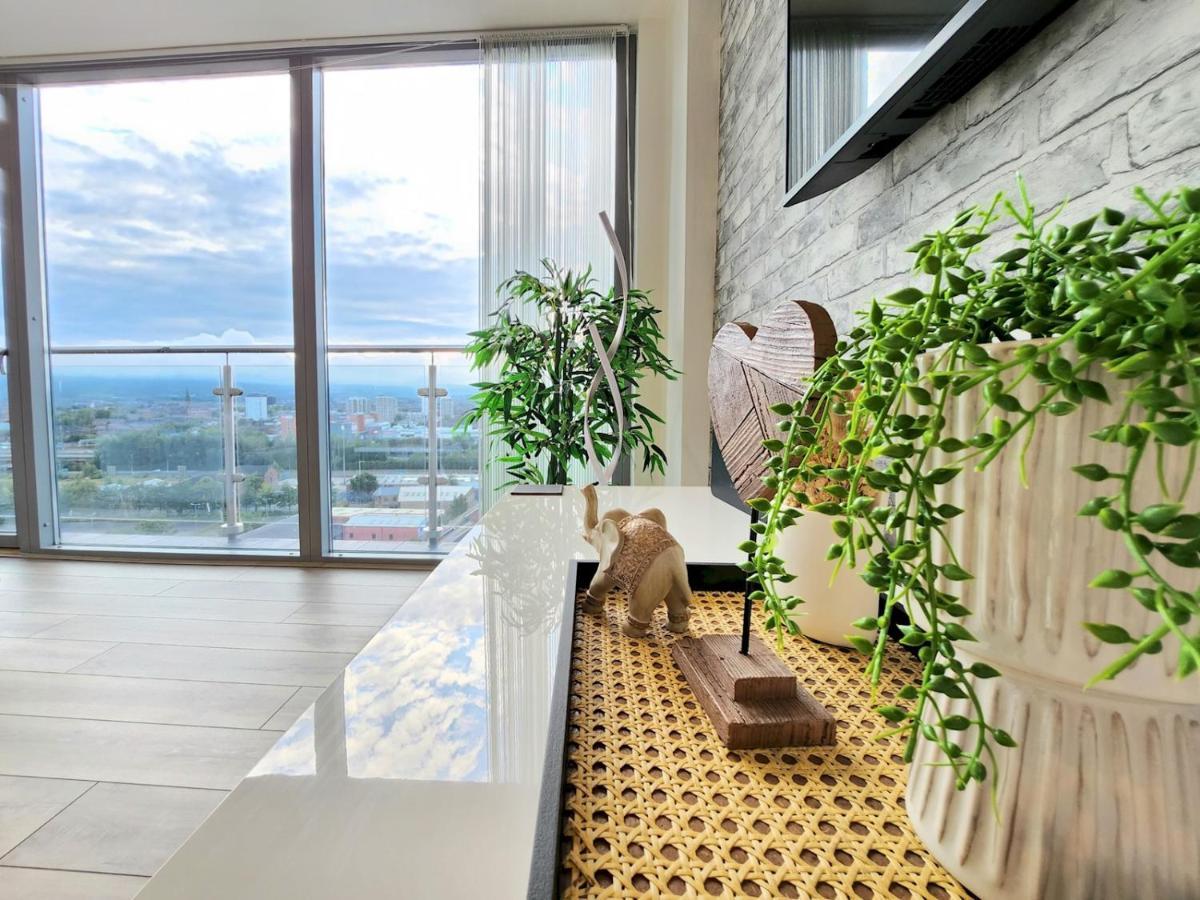Pass The Keys Stunning Penthouse With Balcony Sunset Views Lägenhet Belfast Exteriör bild